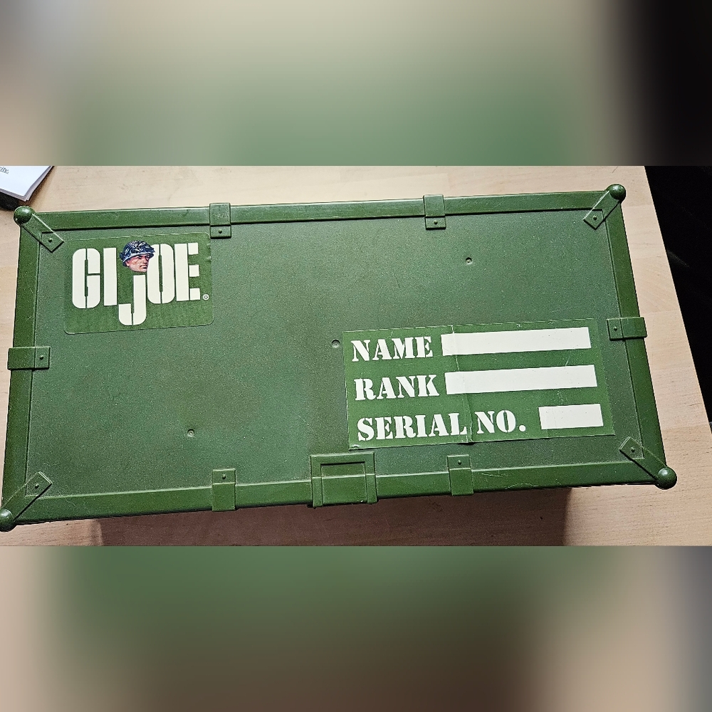 GI JOE Green Storage Trunk and Supplies Accessories